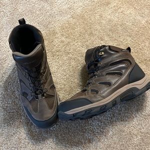 Eddie bauer boots